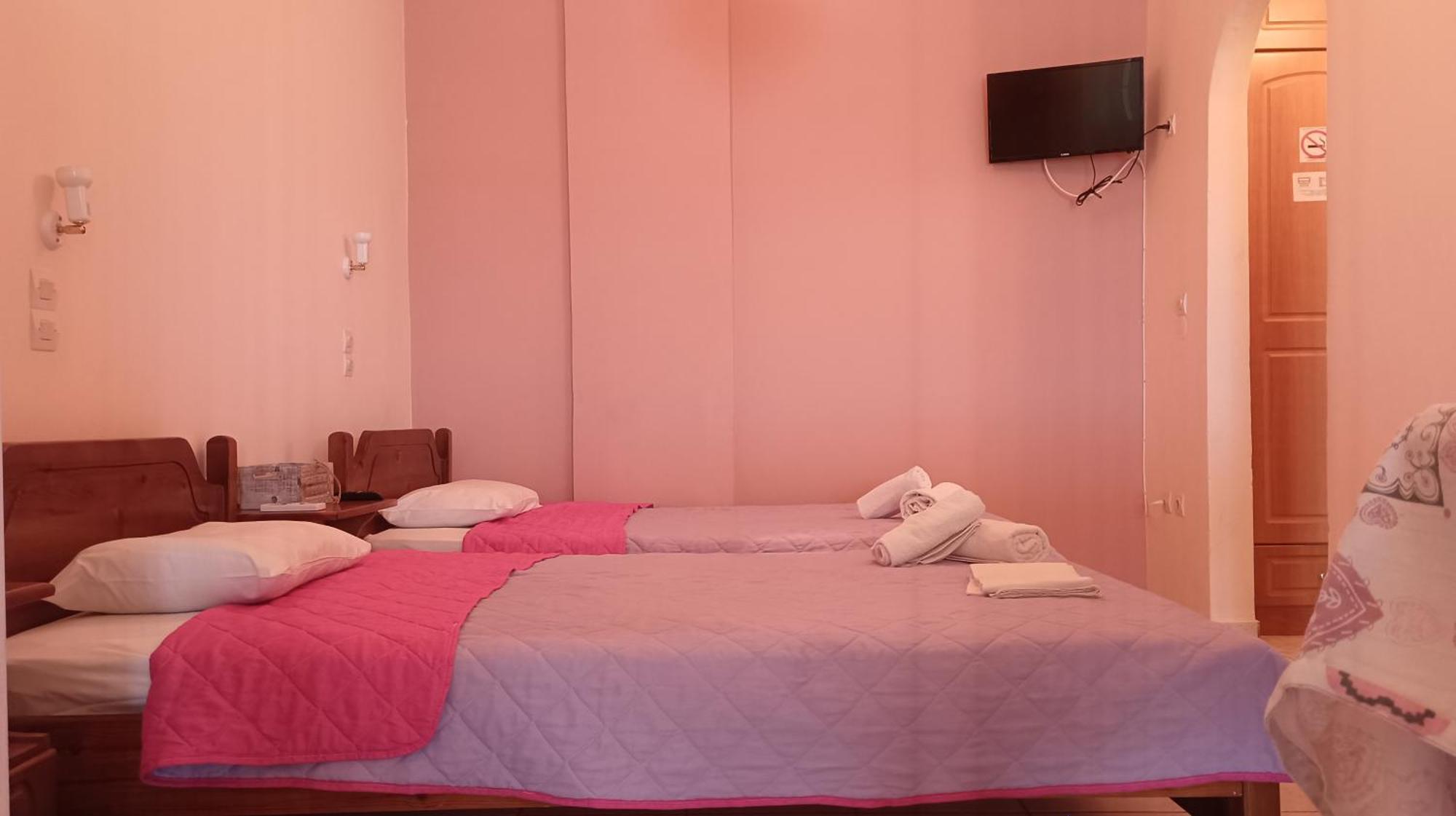Studios Zaritsi Тирос Экстерьер фото